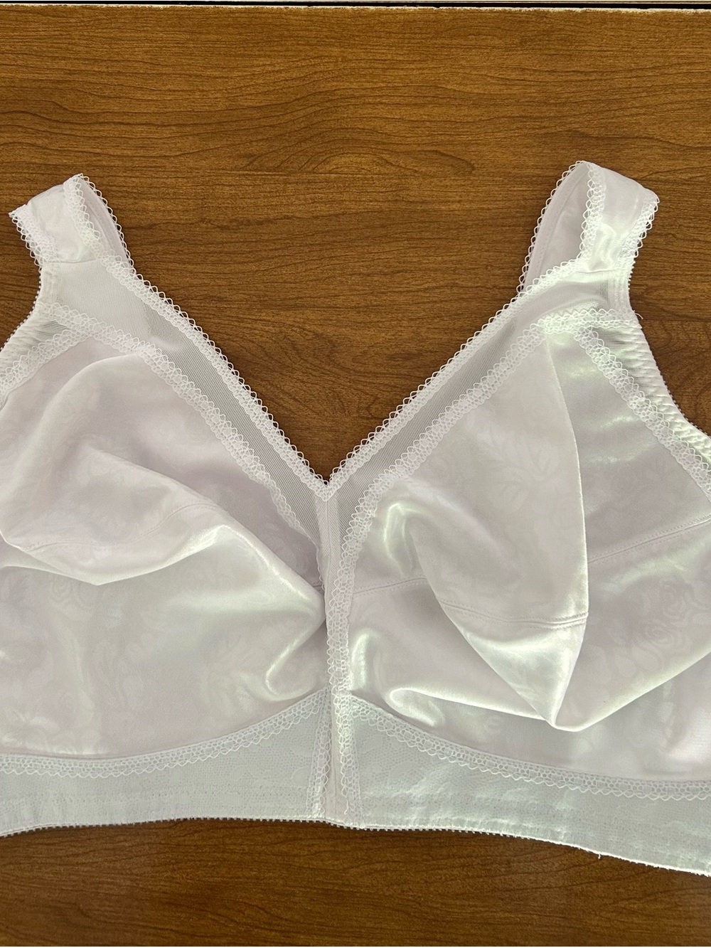 PLAYTEX Classic White Soft-Cup Bra